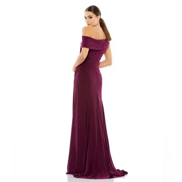 NWT Mac Duggal Eggplant Foldover Off The Shoulder Slit Gown Size 8 Style 26517 - Picture 3 of 8